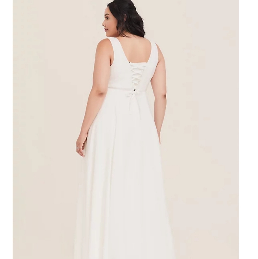 Torrid wedding dress